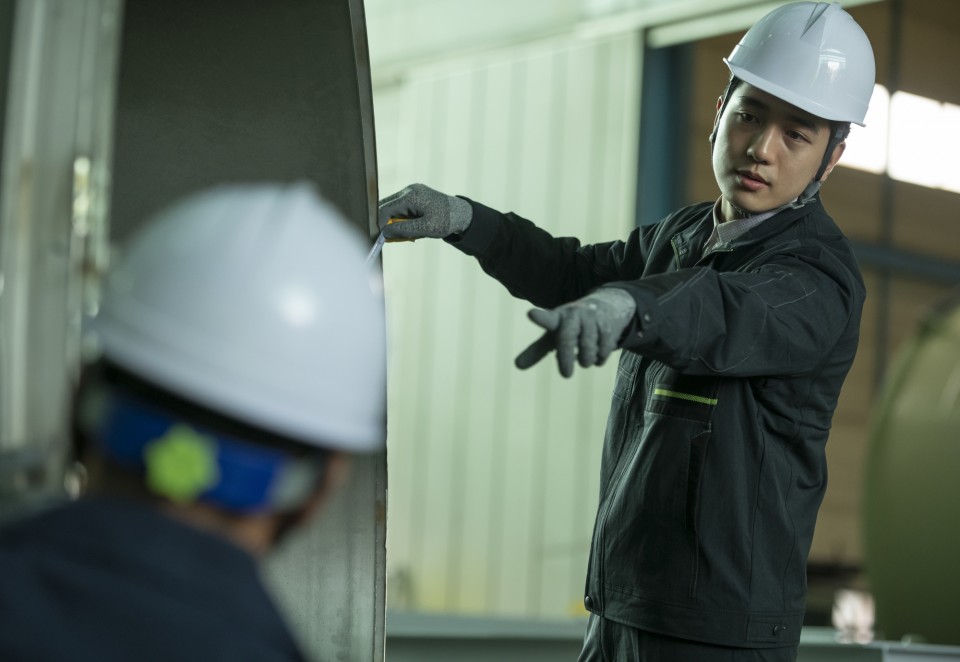 pixta_66975759_M-960x662